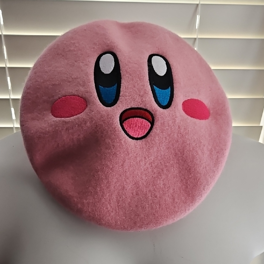 NWT Hot Topic Kirby Felt Beret